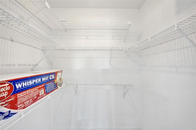 4164 Inverrary Dr 305, Lauderhill, FL 33319