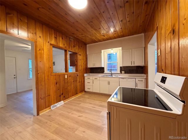 1618 7th Avenue, Greeley, CO 80631