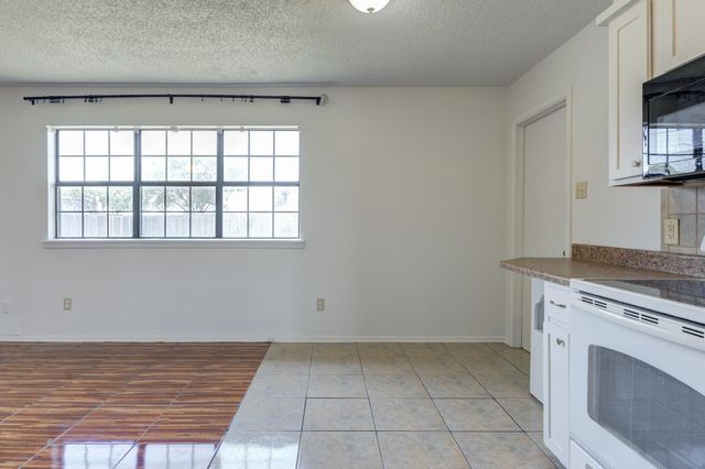 1313 Adrian Street, Lubbock, TX 79403