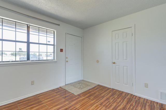 1313 Adrian Street, Lubbock, TX 79403