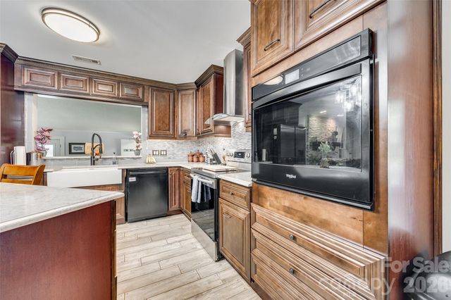1325 Bucknell Avenue, Gastonia, NC 28054