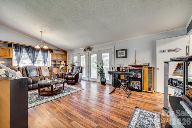 1325 Bucknell Avenue, Gastonia, NC 28054