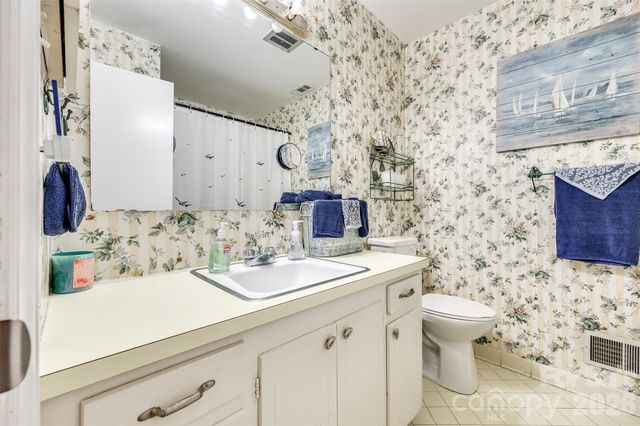 1325 Bucknell Avenue, Gastonia, NC 28054