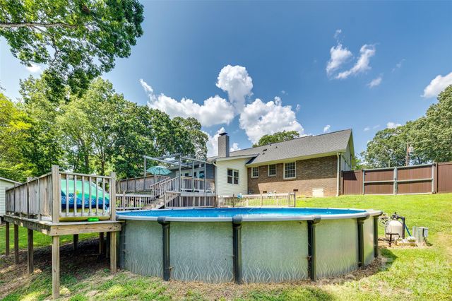 1325 Bucknell Avenue, Gastonia, NC 28054