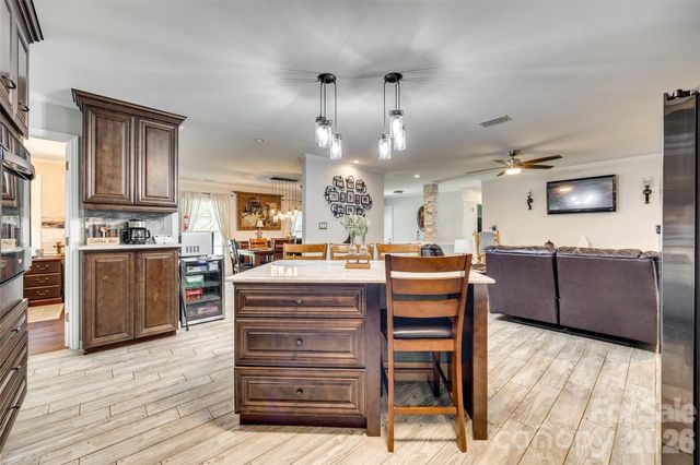 1325 Bucknell Avenue, Gastonia, NC 28054