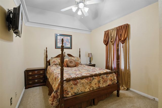 8132 Vine Wood Drive, North Richland Hills, TX 76182