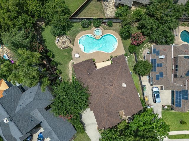 8132 Vine Wood Drive, North Richland Hills, TX 76182