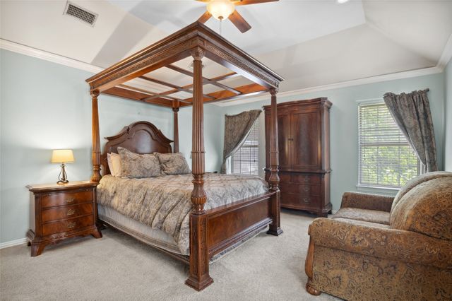 8132 Vine Wood Drive, North Richland Hills, TX 76182