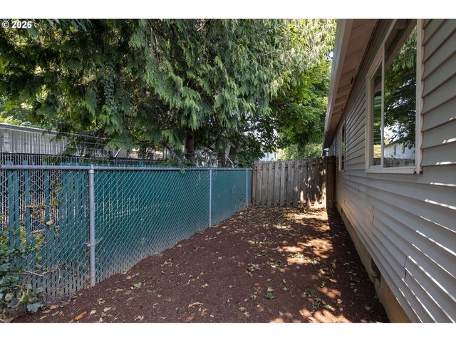 871 Sw JUNCTION Pl, Gresham, OR 97080
