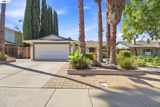 851 Geraldine St, Livermore, CA 94550
