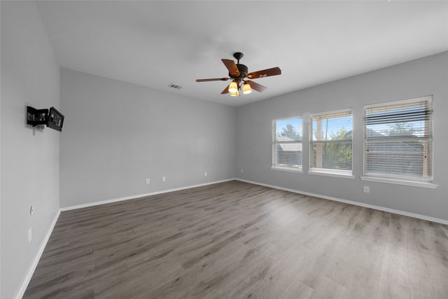 317 Sheridan Road, Oak Point, TX 75068