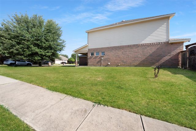 317 Sheridan Road, Oak Point, TX 75068