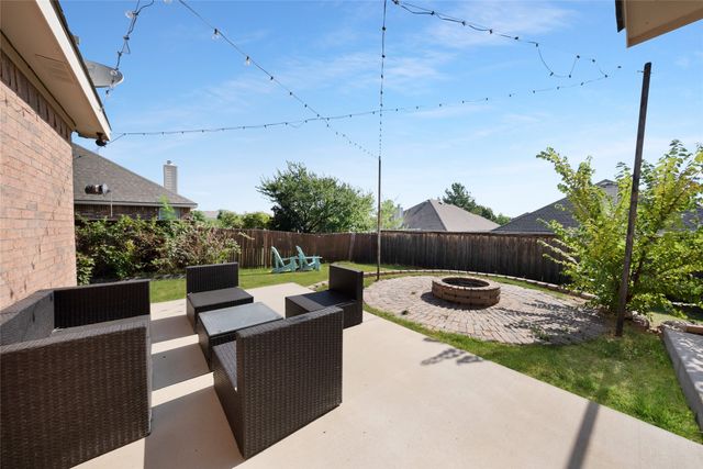 317 Sheridan Road, Oak Point, TX 75068