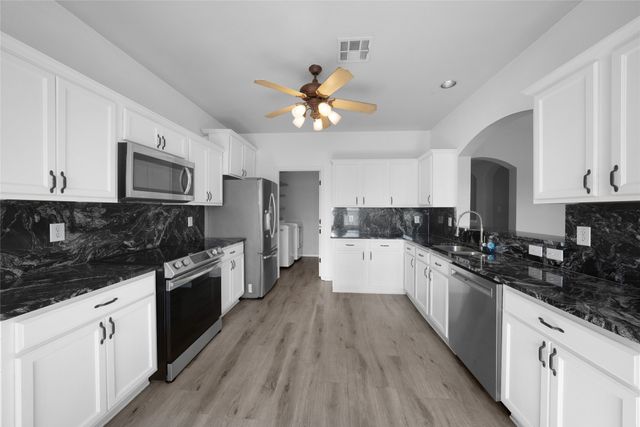 317 Sheridan Road, Oak Point, TX 75068