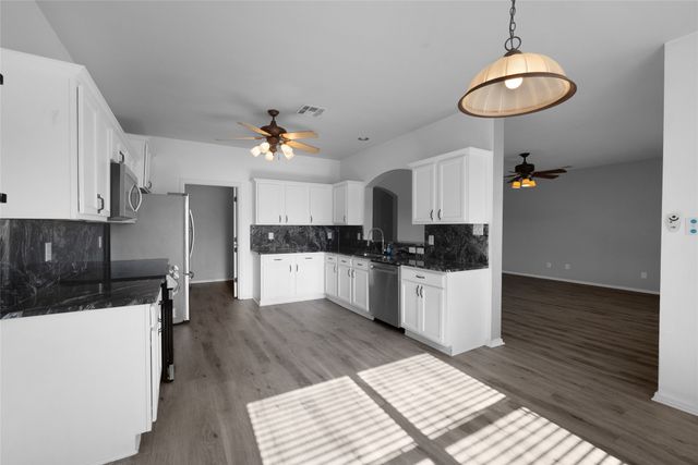 317 Sheridan Road, Oak Point, TX 75068