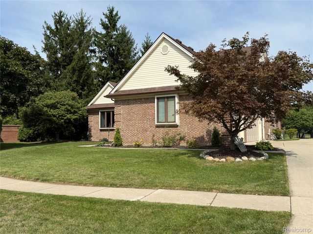 22202 Vinewood Boulevard, Taylor, MI 48180