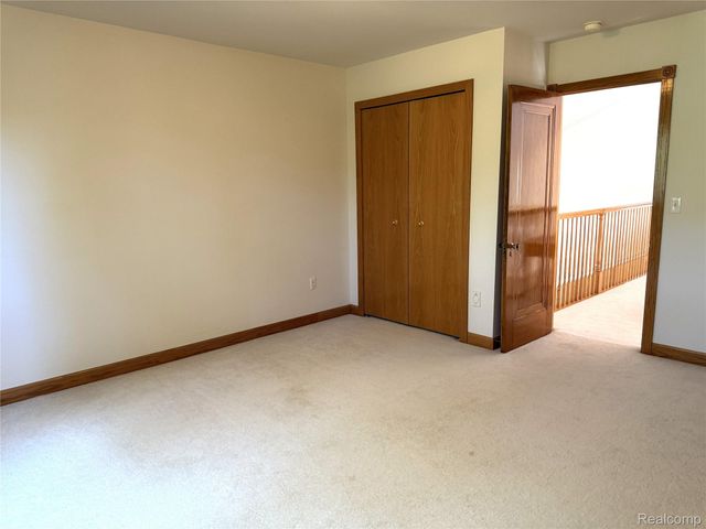 22202 Vinewood Boulevard, Taylor, MI 48180