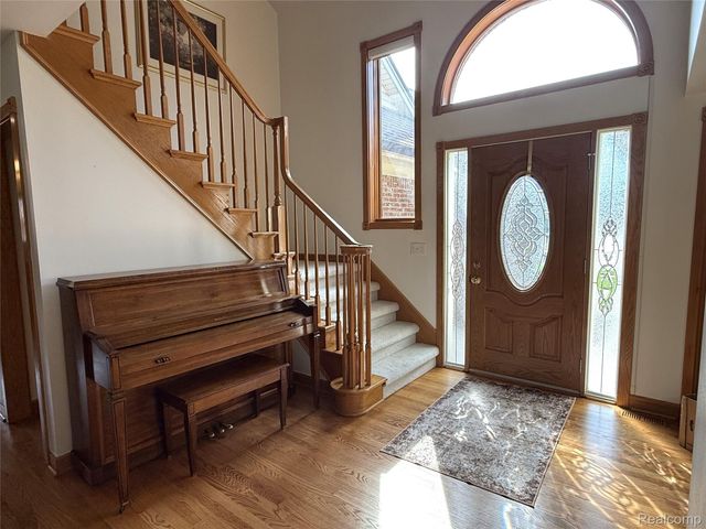 22202 Vinewood Boulevard, Taylor, MI 48180