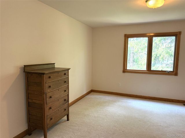 22202 Vinewood Boulevard, Taylor, MI 48180