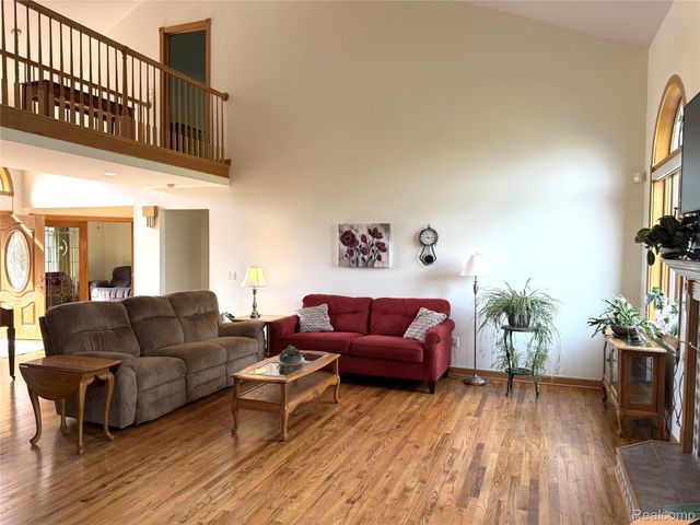 22202 Vinewood Boulevard, Taylor, MI 48180