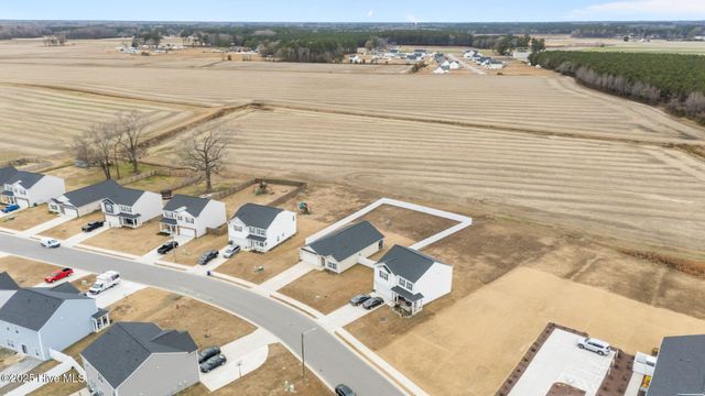 1215 Queensland Lane, Ayden, NC 28513