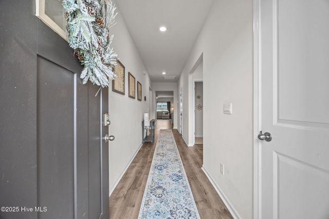 1215 Queensland Lane, Ayden, NC 28513