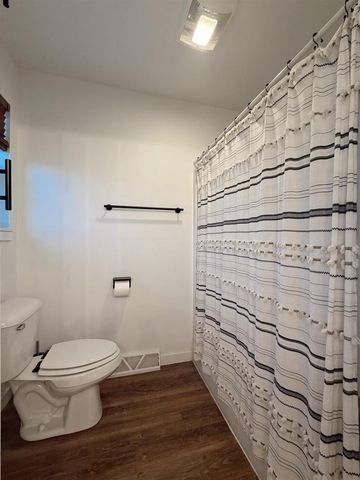 1381 N Pine Street, Sun Prairie, WI 53590