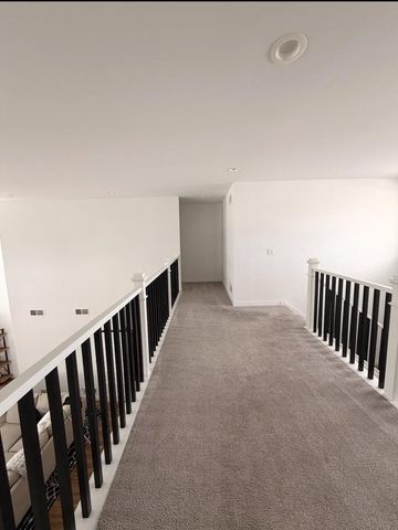 1381 N Pine Street, Sun Prairie, WI 53590