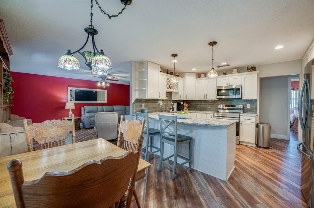 Image 11 of property listing at 10 OAK LANE, Port Orange, FL 32128