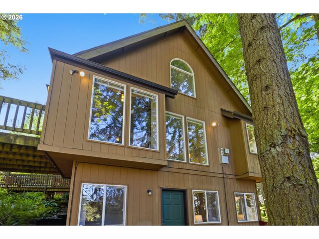 2942 RIVERVIEW St, Eugene, OR 97403