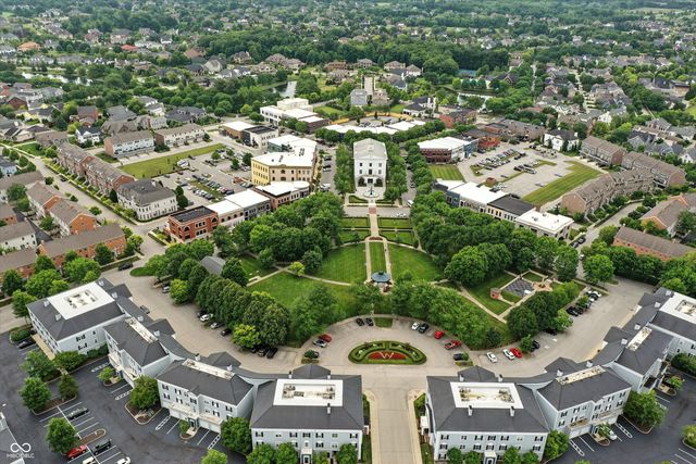 12938 University Crescent 2B, Carmel, IN 46032