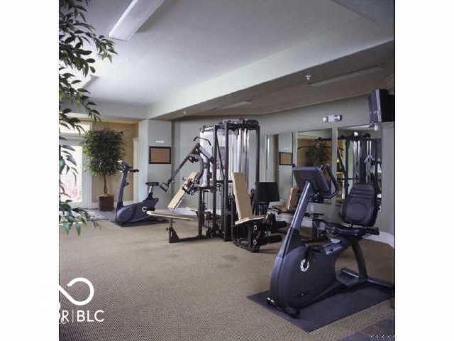 12938 University Crescent 2B, Carmel, IN 46032