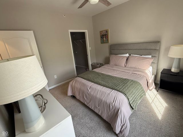 12938 University Crescent 2B, Carmel, IN 46032