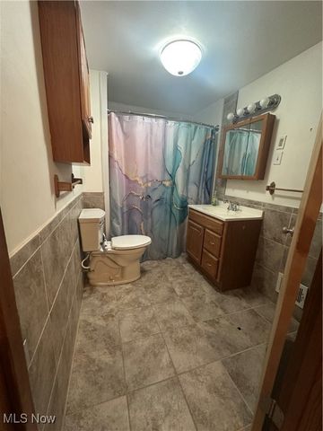 657 6th Avenue, East Liverpool, OH 43920