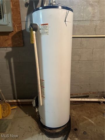 657 6th Avenue, East Liverpool, OH 43920