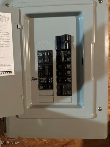 657 6th Avenue, East Liverpool, OH 43920