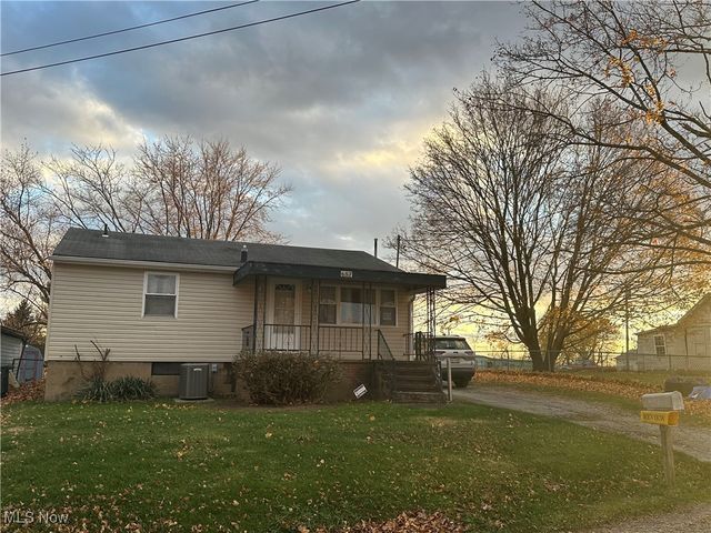 657 6th Avenue, East Liverpool, OH 43920