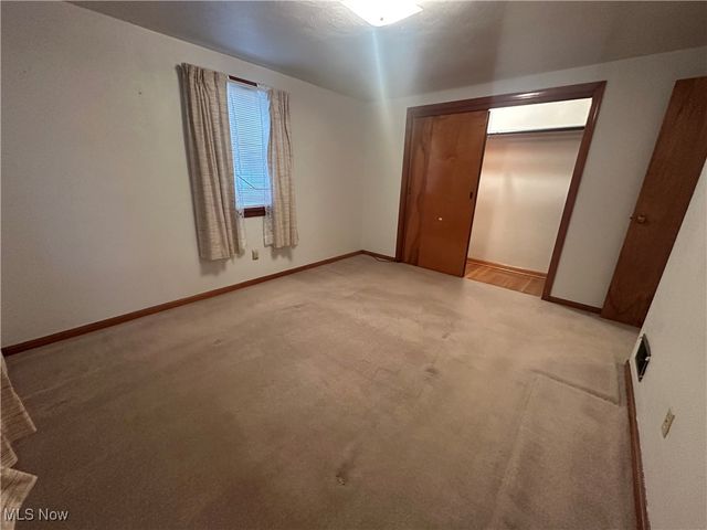 657 6th Avenue, East Liverpool, OH 43920