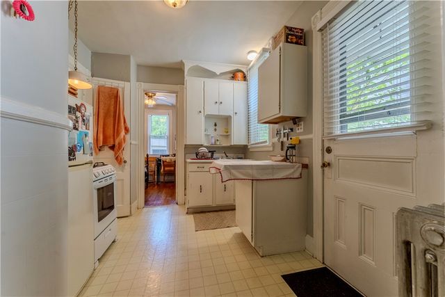 9 Sumner Park, Rochester, NY 14607