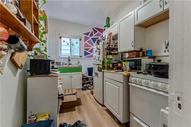 9 Sumner Park, Rochester, NY 14607