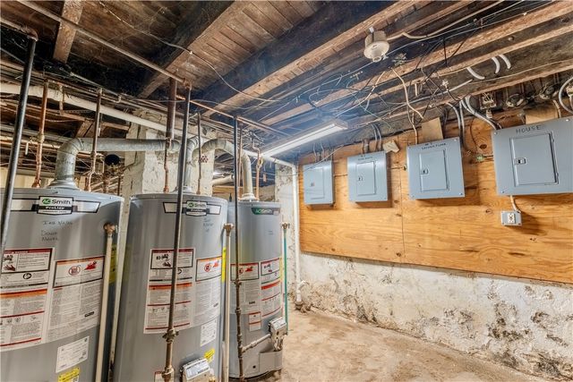 9 Sumner Park, Rochester, NY 14607