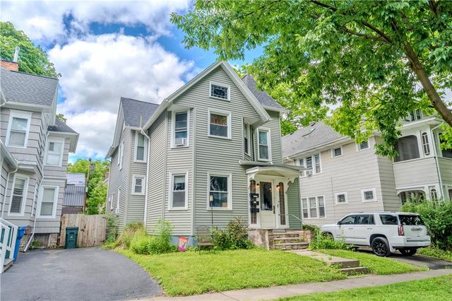 9 Sumner Park, Rochester, NY 14607