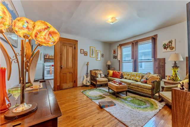 9 Sumner Park, Rochester, NY 14607