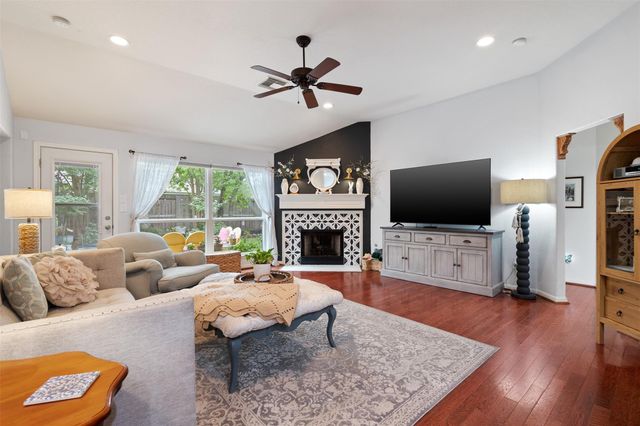 19306 Young Oak Street, Spring, TX 77379