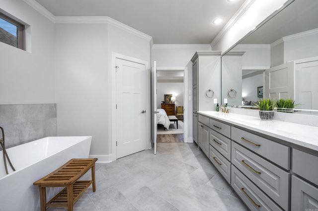 321 Fletcher Loop, Little Rock, AR 72223