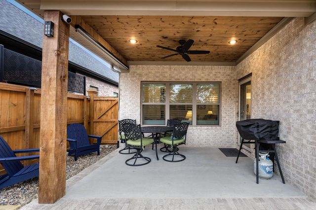 321 Fletcher Loop, Little Rock, AR 72223