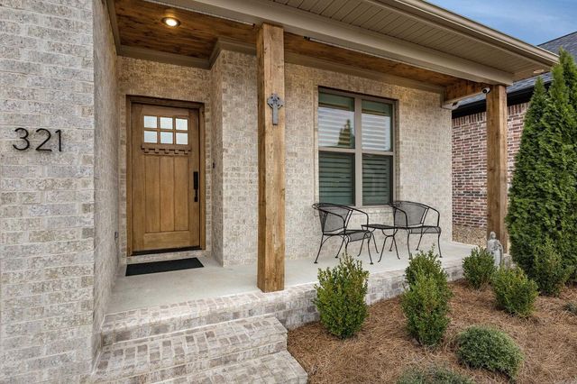 321 Fletcher Loop, Little Rock, AR 72223