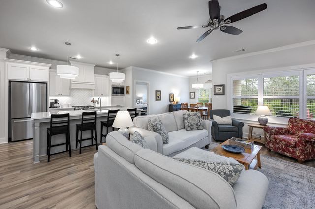 321 Fletcher Loop, Little Rock, AR 72223