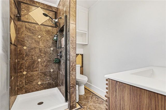 2413 W Post Oak Road, Olathe, KS 66061
