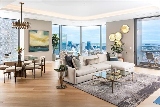 1 Dalton St 5402, Boston, MA 02115